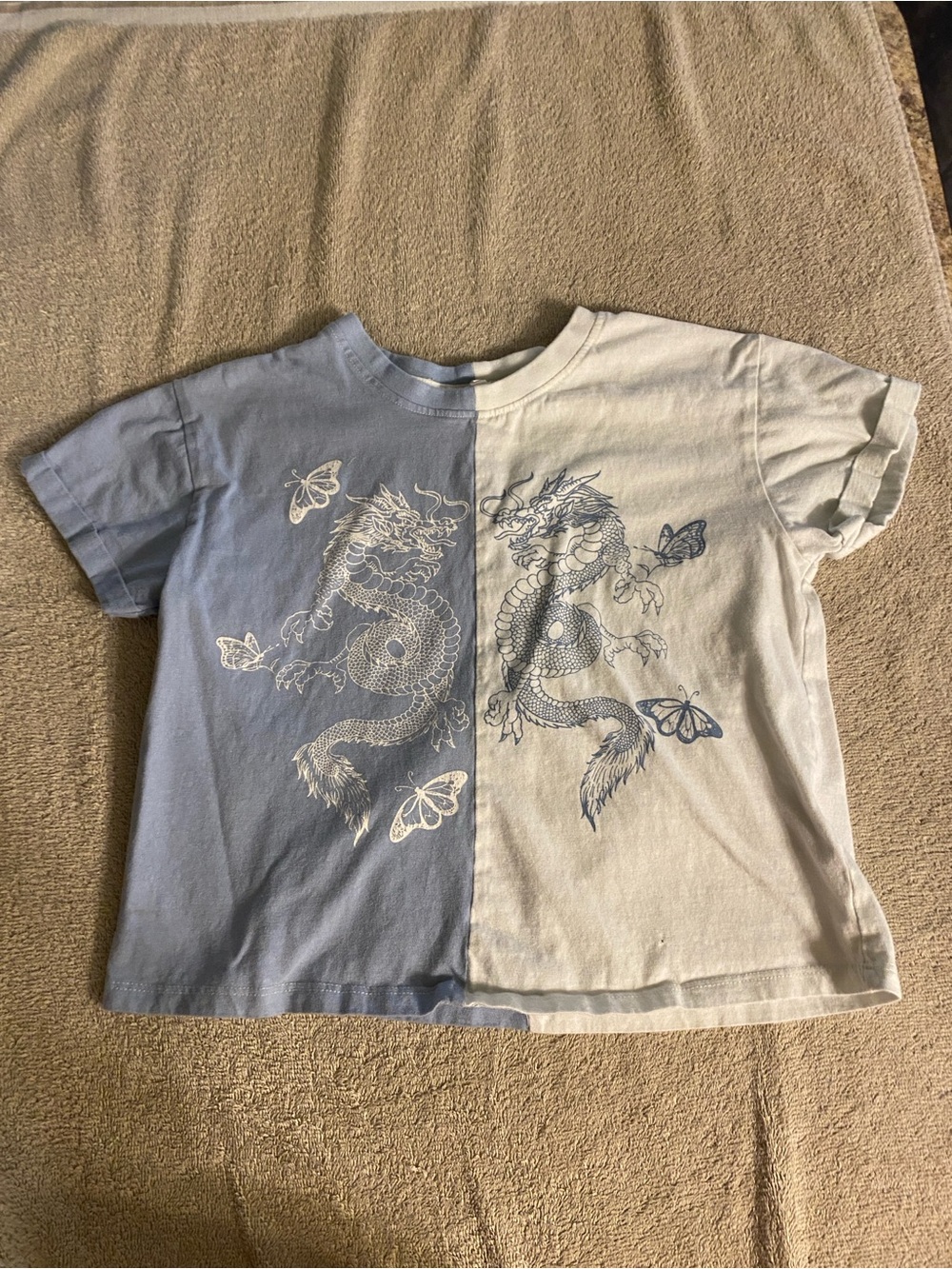 Nine & Co. Split Dragon Tee in Blue and Creamy White